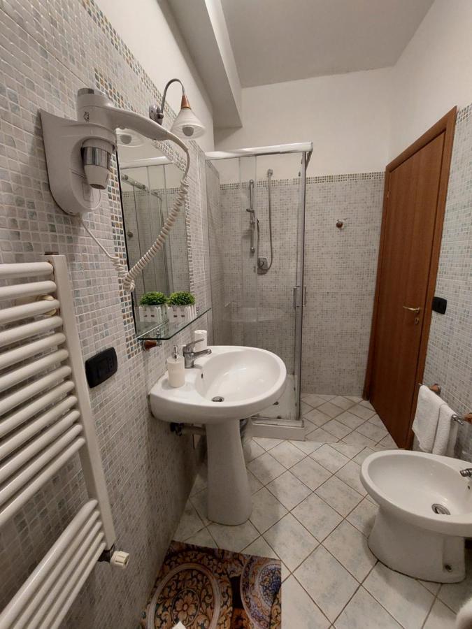 Domus Cesare Apartment Napoli Ngoại thất bức ảnh