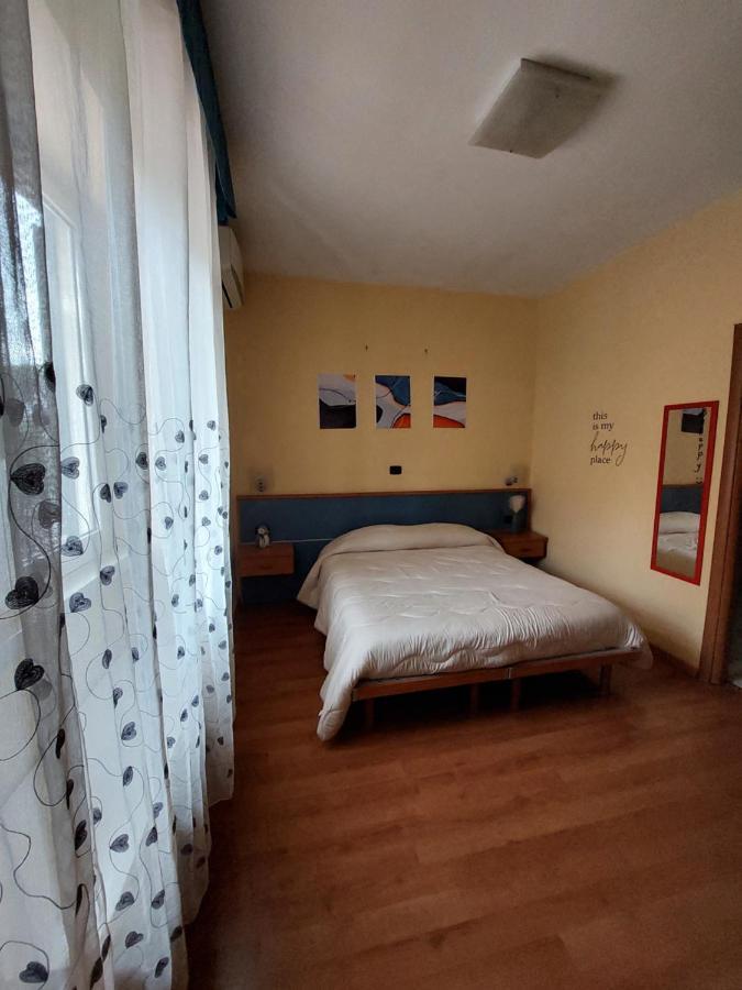 Domus Cesare Apartment Napoli Ngoại thất bức ảnh